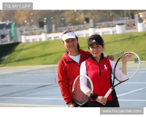 南京网球队在城市联赛中以98分稳居榜首展现强劲实力